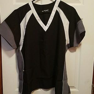 SUPER cute scrub top!!